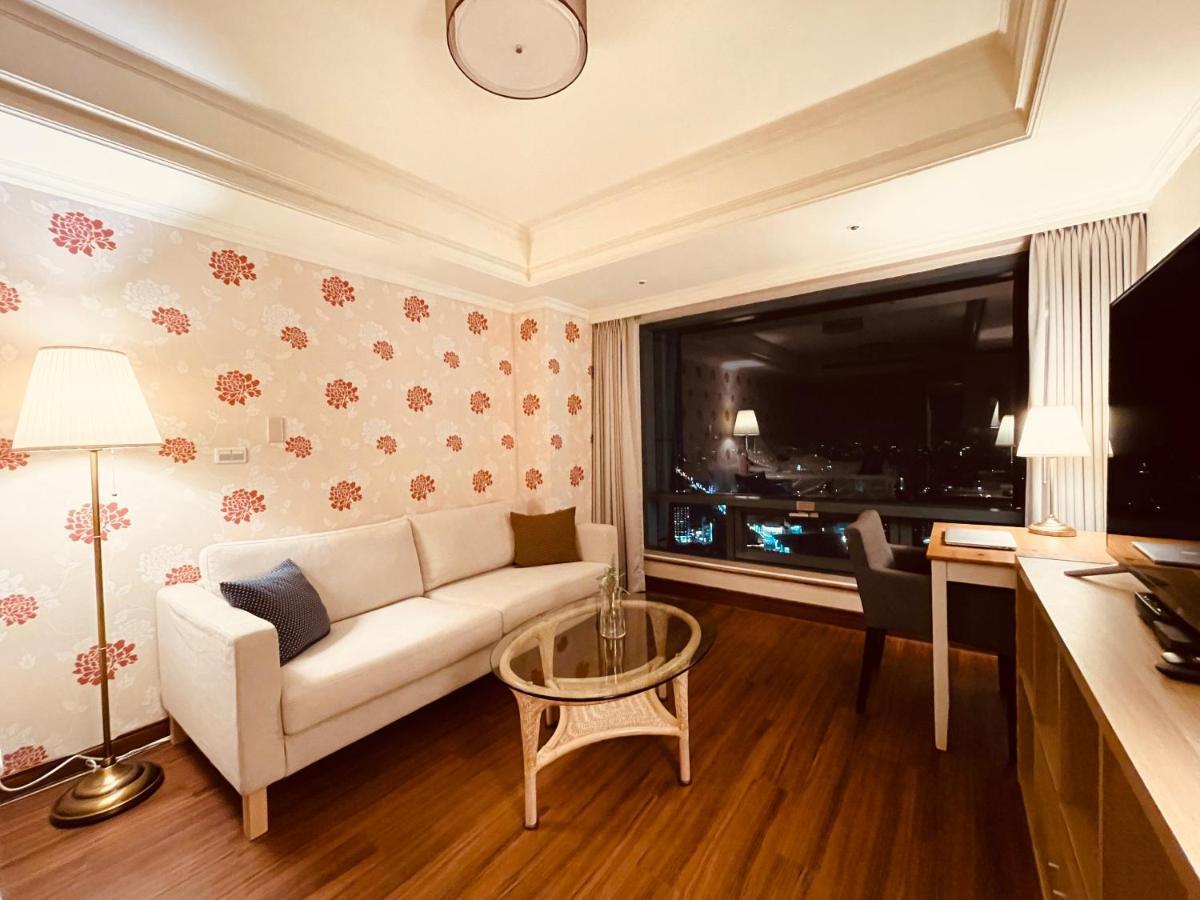 台中自由行 Apartment Екстериор снимка