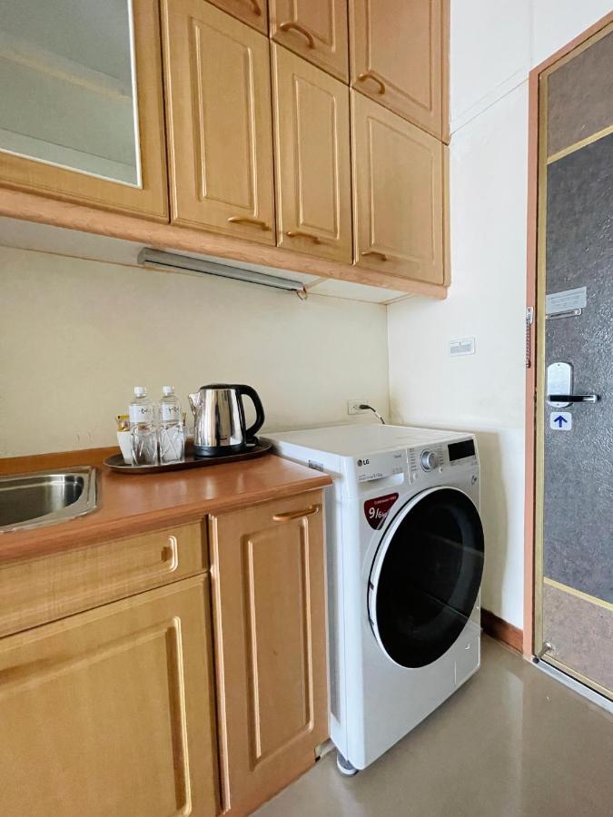 台中自由行 Apartment Екстериор снимка