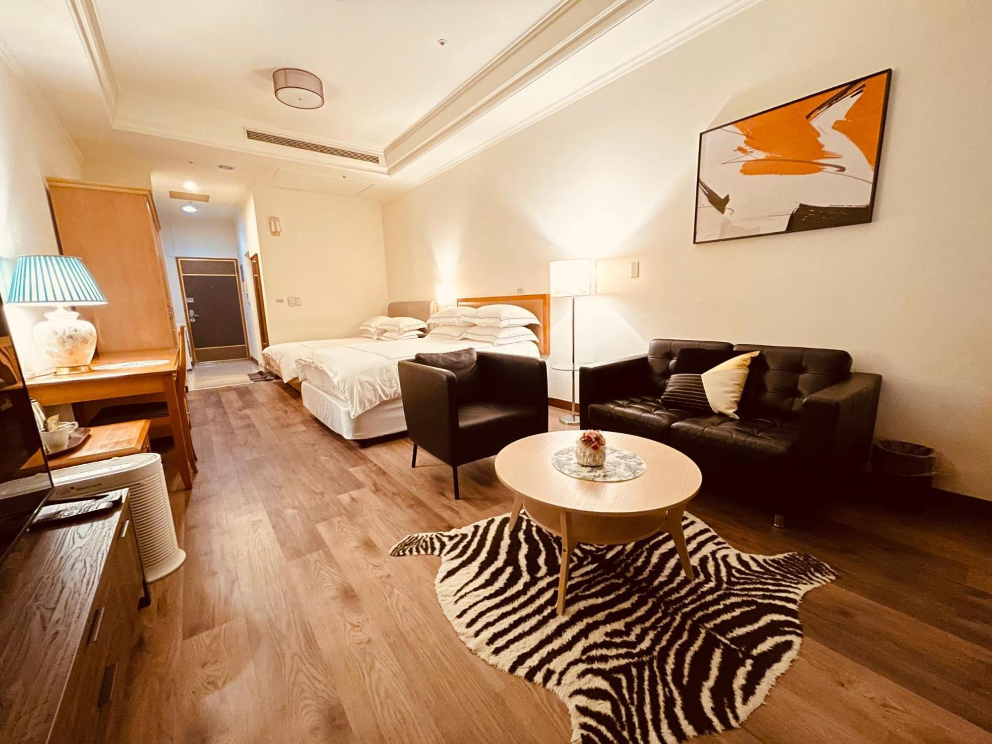 台中自由行 Apartment Екстериор снимка