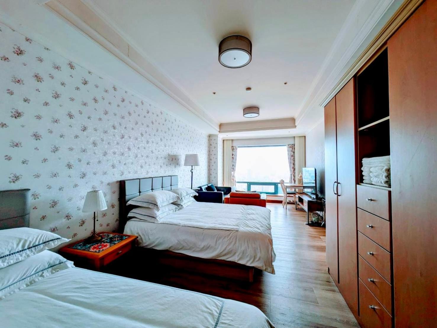 台中自由行 Apartment Екстериор снимка
